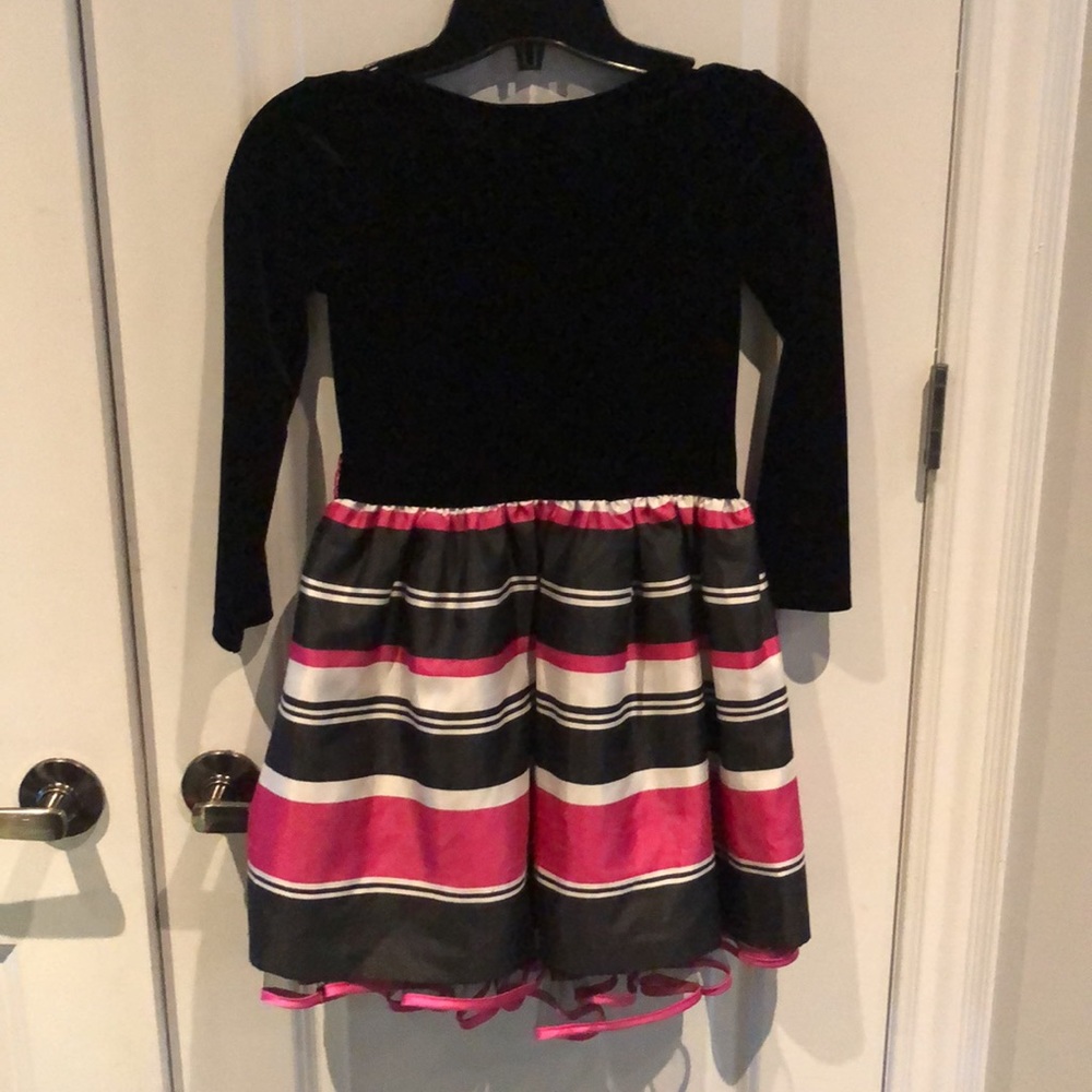 Any 2 for $16!๐ - Picture 4 of 4
